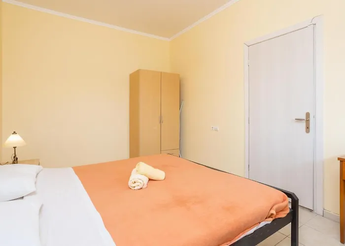 Katerina Walk To Sea Views Ac Villa *