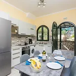 Katerina Walk To Sea Views Ac Villa